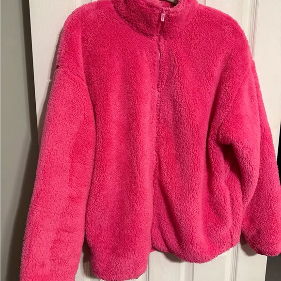 PINK Victoria's Secret Jackets & Blazers - NWT! Cozy Pink Fleece Jacket